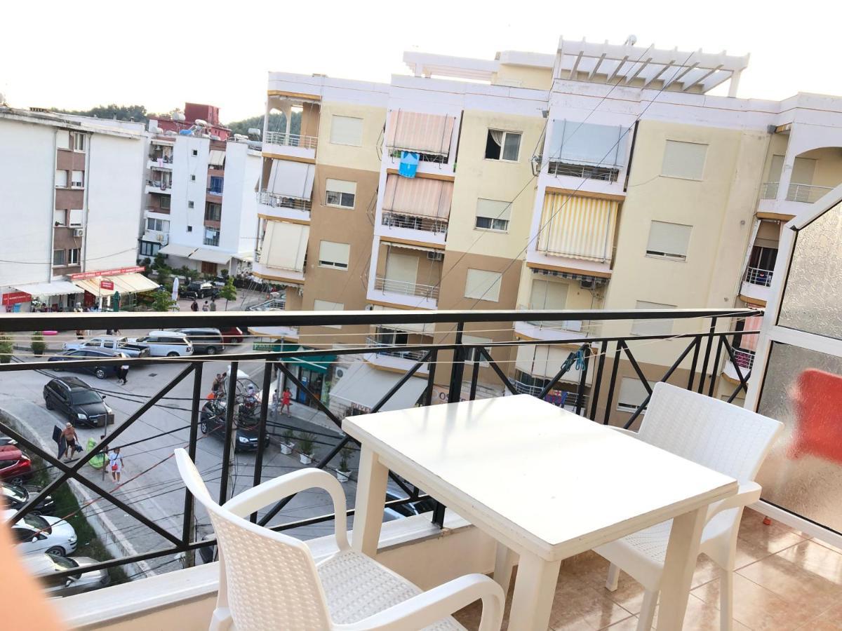 Center Hotel Pirro Himarë Exterior foto